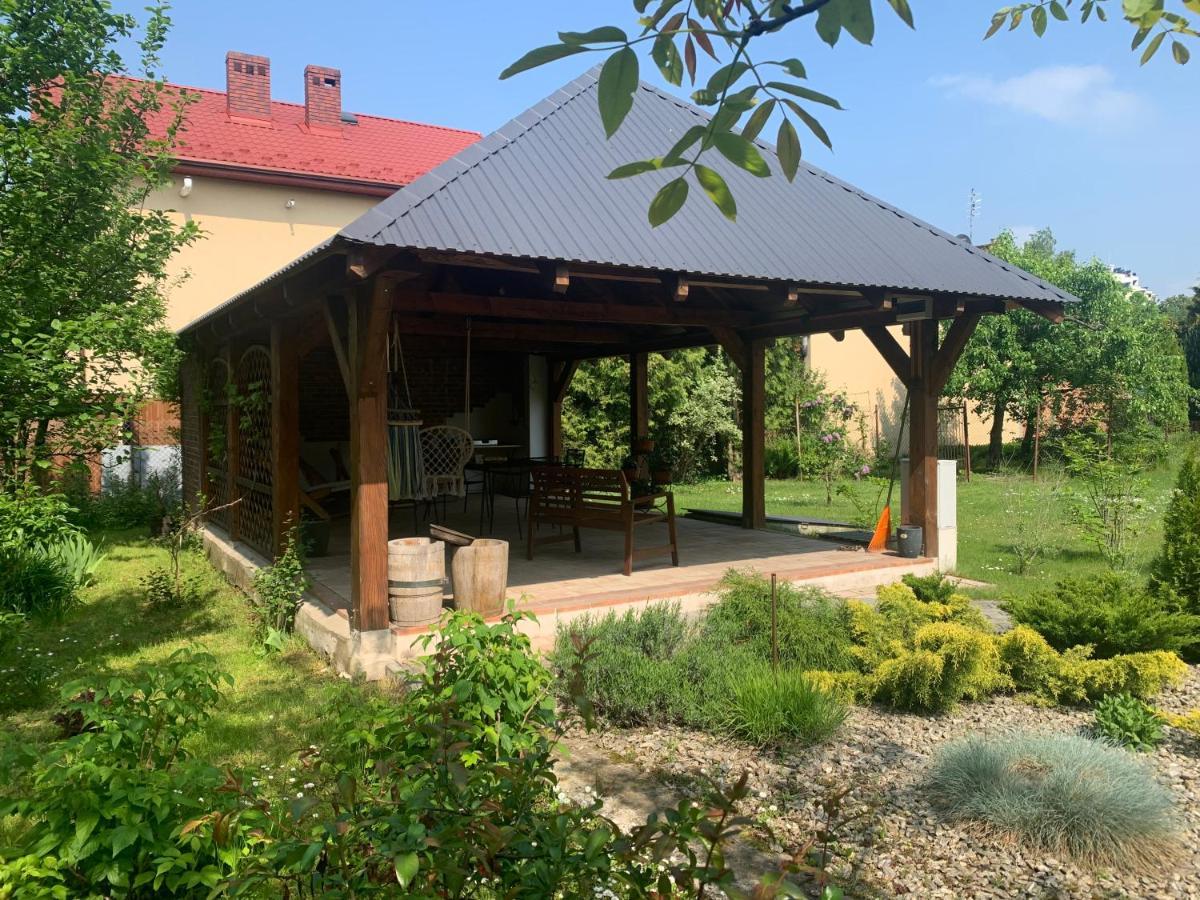 Apartament Z Ogrodem Harcerska 4 Zamość 外观 照片